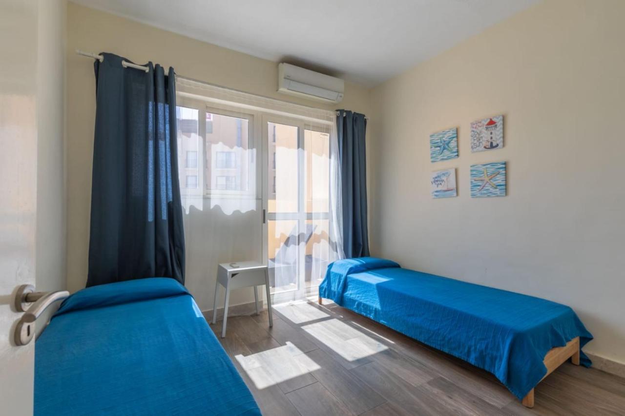 Appartement Sea-View Retreat 2 à San Ġiljan Extérieur photo